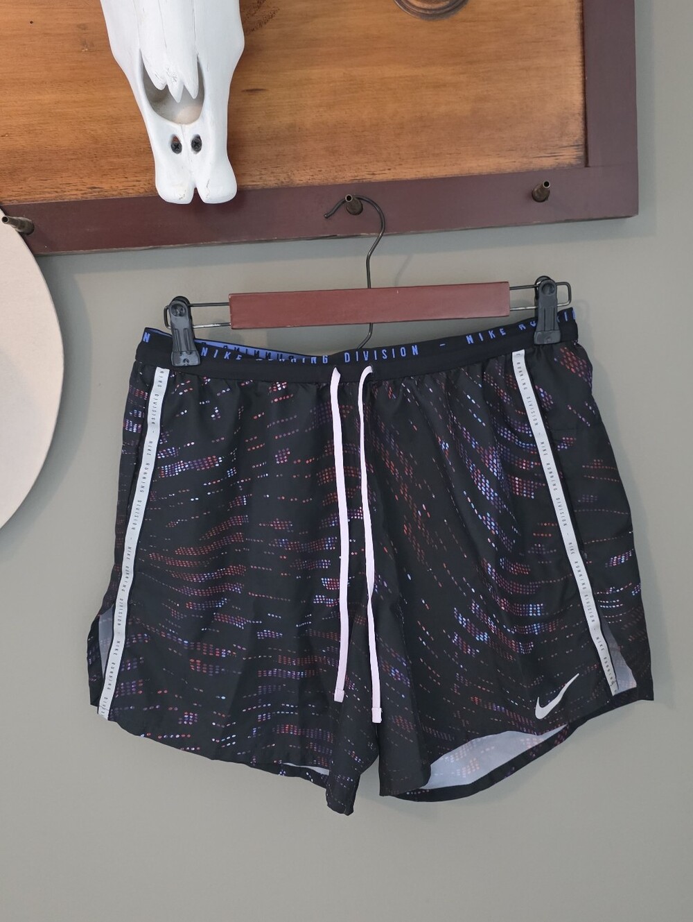 Nike Running Shorts Dri-Fit Size M Multicolored Athleisure Workout